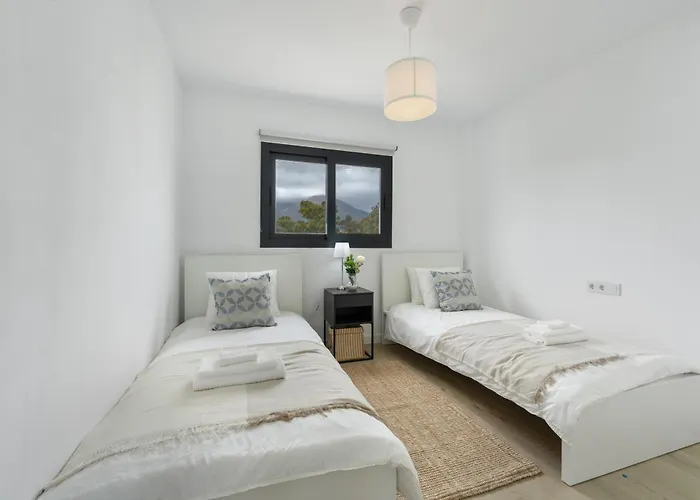 One 80 אסטפונה